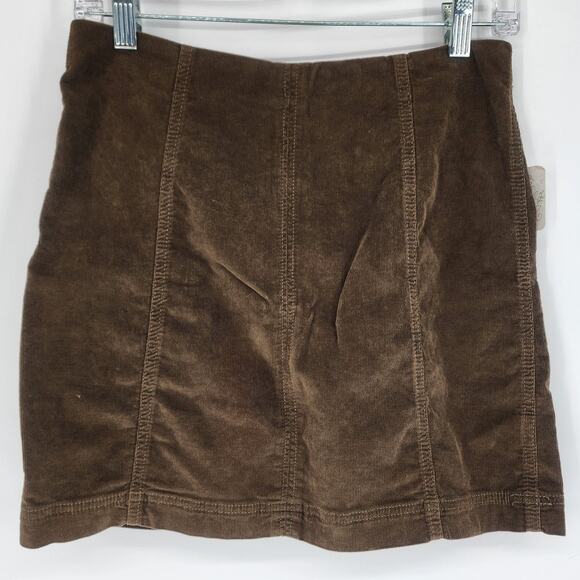 Free People Corduroy Mini Skirt Moss Green Women's Size 8 NWT - Picture 7 of 8